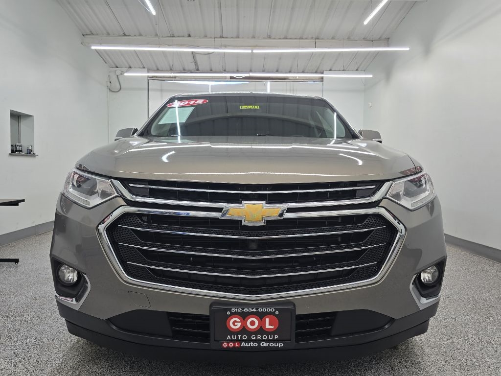 2018 Chevrolet Traverse Cloth photo 2