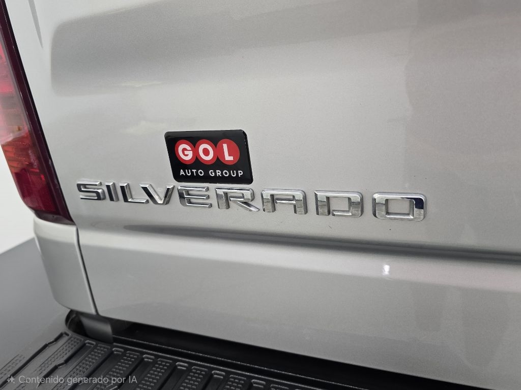 Chevrolet Silverado 1500 Custom Crew Cab 2WD 2022