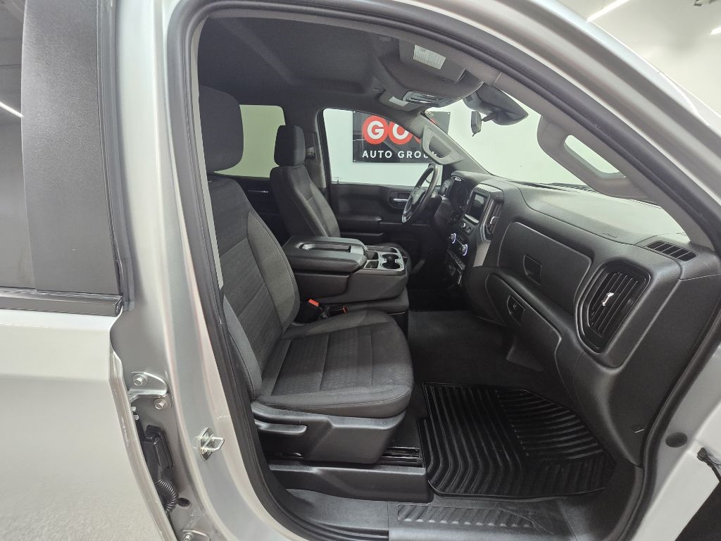 Chevrolet Silverado 1500 Custom Crew Cab 2WD 2022