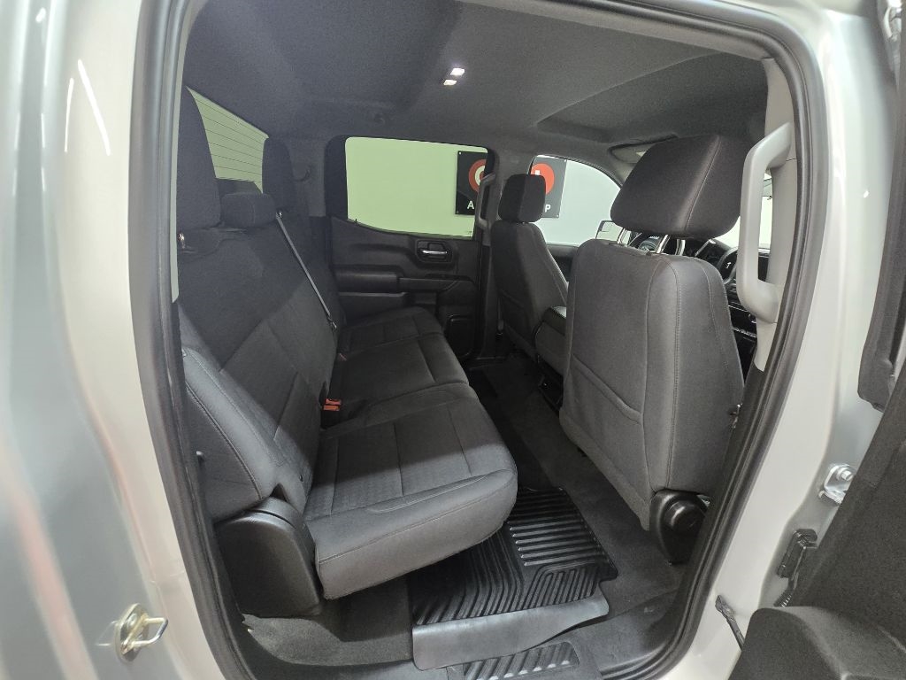 Chevrolet Silverado 1500 Custom Crew Cab 2WD 2022