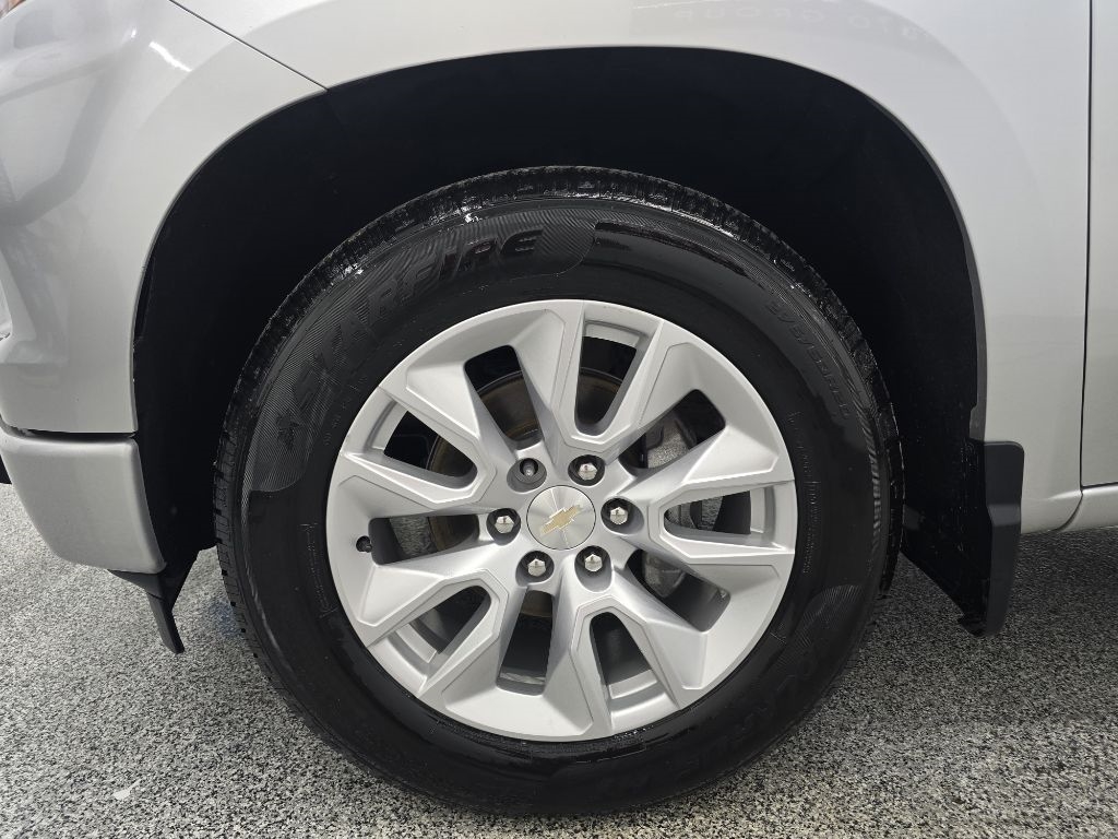 Chevrolet Silverado 1500 Custom Crew Cab 2WD 2022