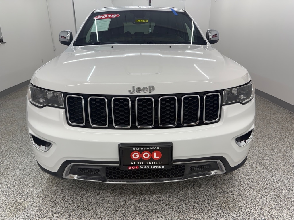 Jeep Grand Cherokee Limited 2WD 2019 Jeep Grand Cherokee Limited 2WD 2019
