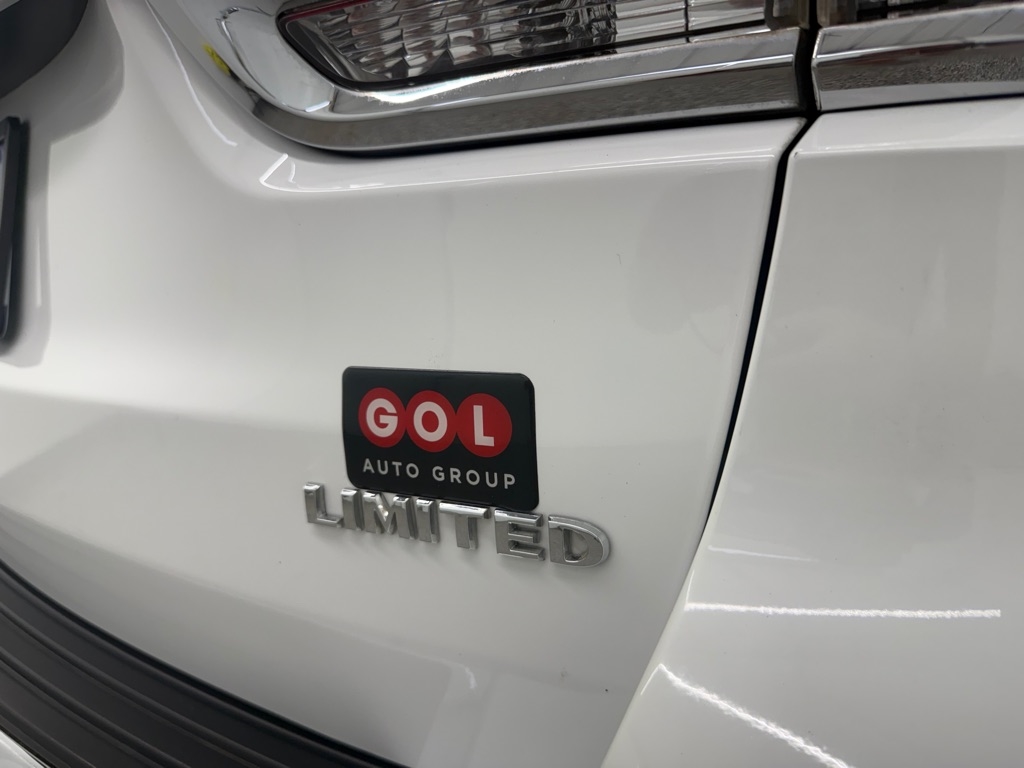 Jeep Grand Cherokee Limited 2WD 2019 Jeep Grand Cherokee Limited 2WD 2019