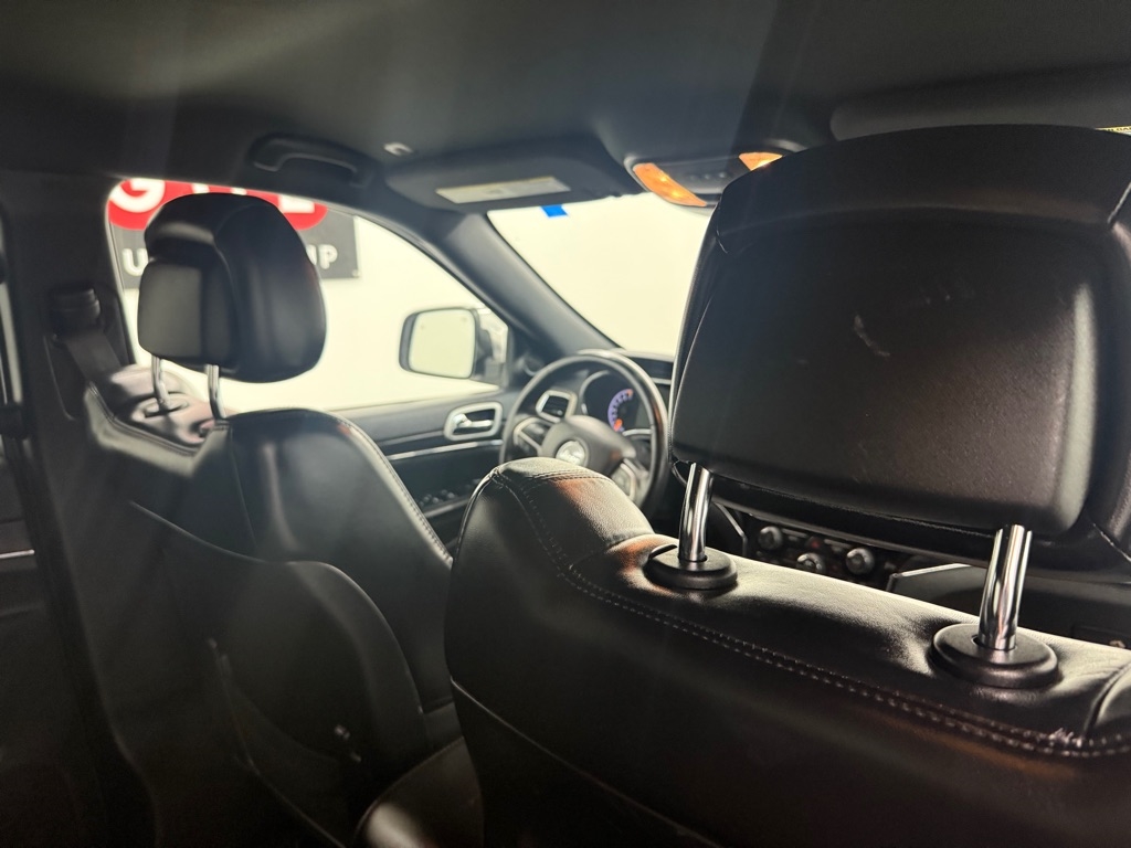 Jeep Grand Cherokee Limited 2WD 2019 Jeep Grand Cherokee Limited 2WD 2019