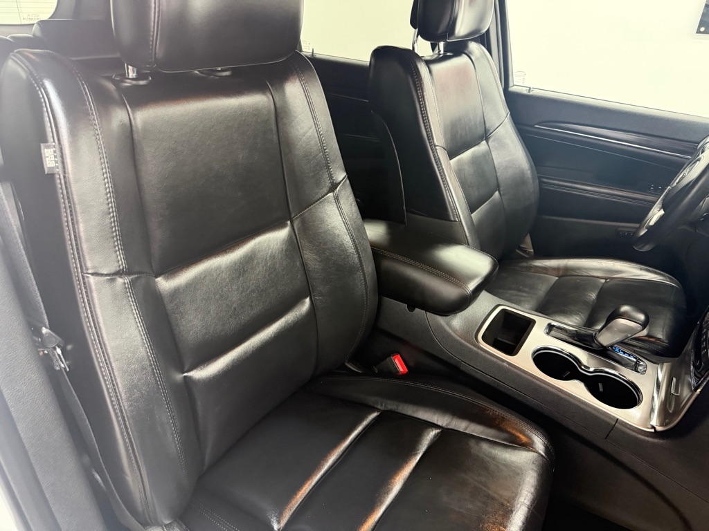 Jeep Grand Cherokee Limited 2WD 2019 Jeep Grand Cherokee Limited 2WD 2019