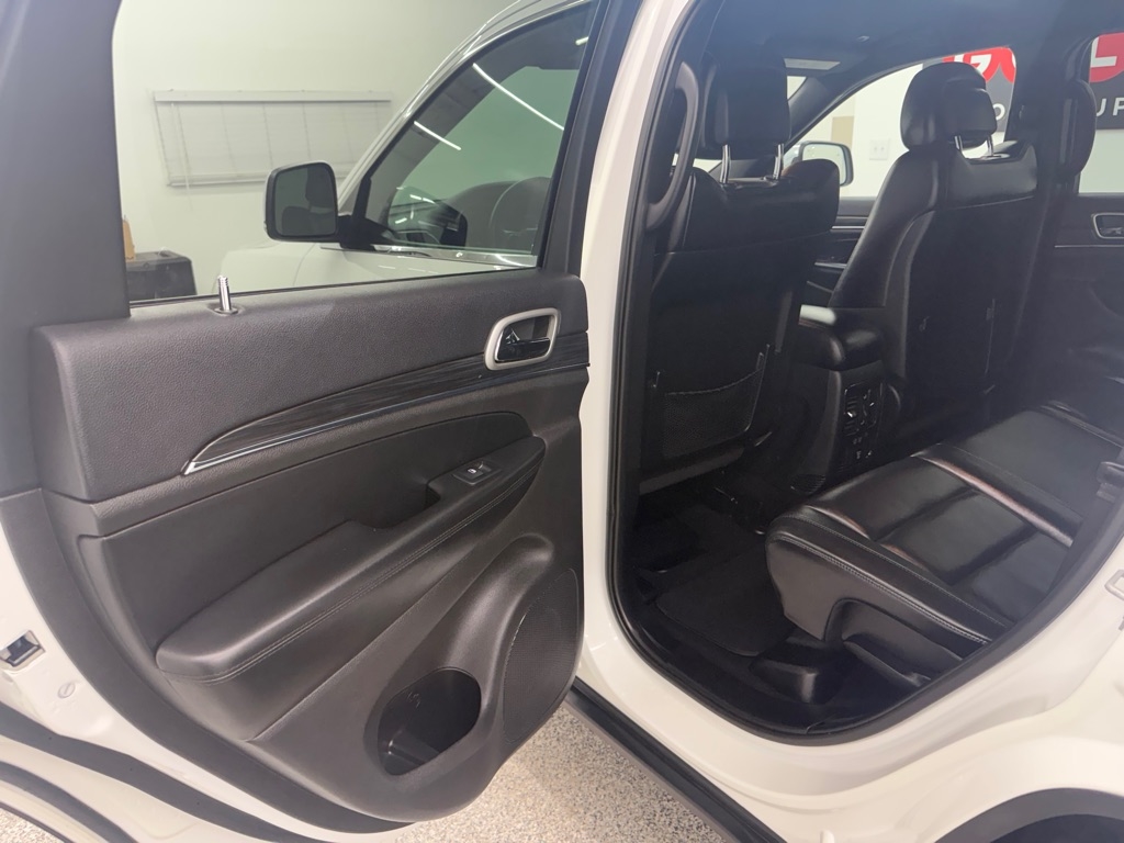 Jeep Grand Cherokee Limited 2WD 2019 Jeep Grand Cherokee Limited 2WD 2019