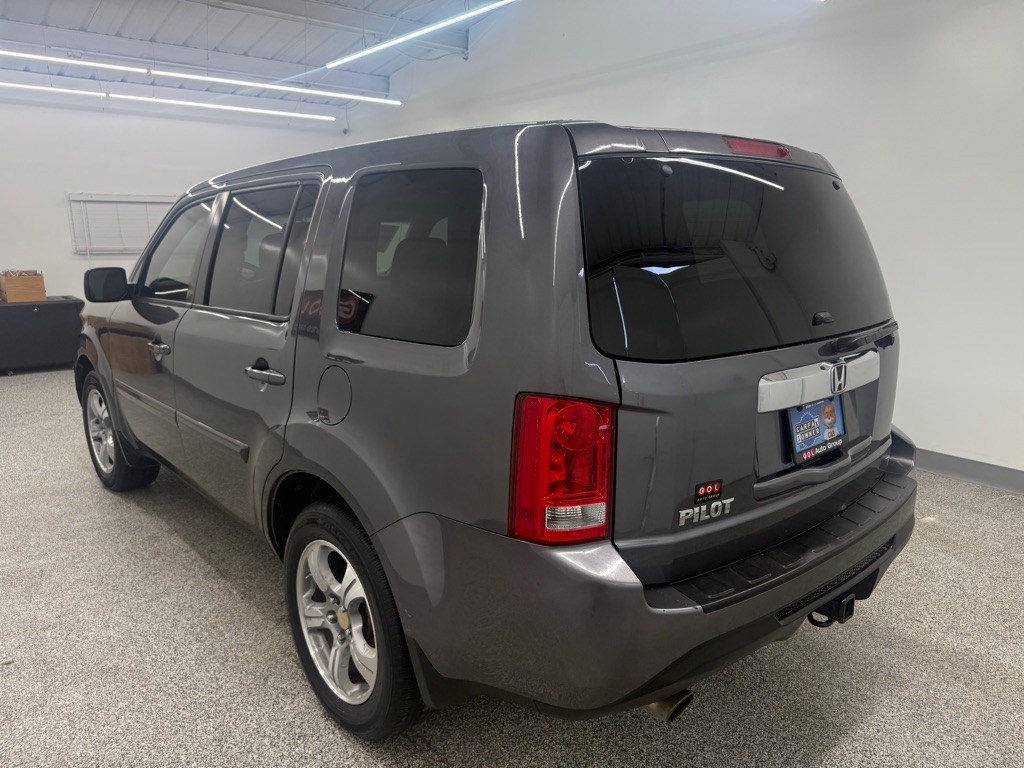 Honda Pilot EX-L 2WD 5-Spd AT with Navigation 2014 Honda Pilot EX-L 2WD 5-Spd AT with Navigation 2014