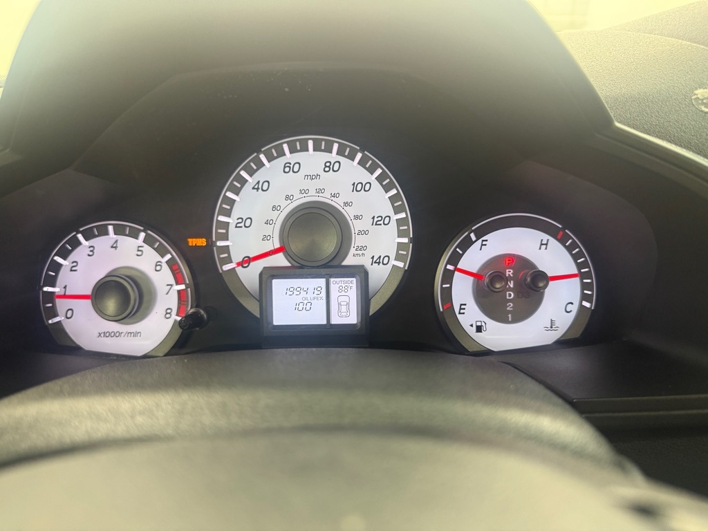 Honda Pilot EX-L 2WD 5-Spd AT with Navigation 2014 Honda Pilot EX-L 2WD 5-Spd AT with Navigation 2014