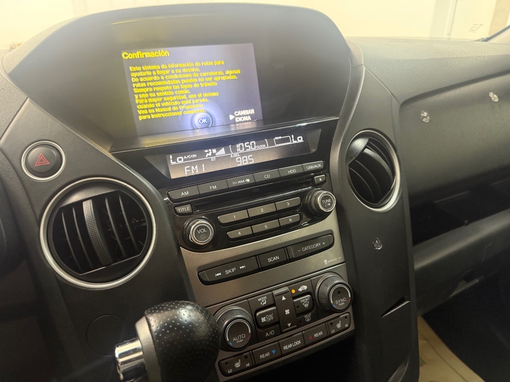 Honda Pilot EX-L 2WD 5-Spd AT with Navigation 2014 Honda Pilot EX-L 2WD 5-Spd AT with Navigation 2014