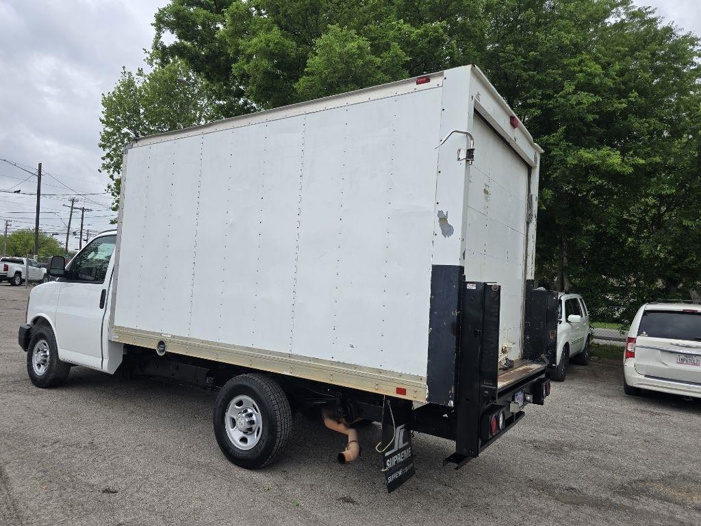 Chevrolet Express G3500 139" 2016