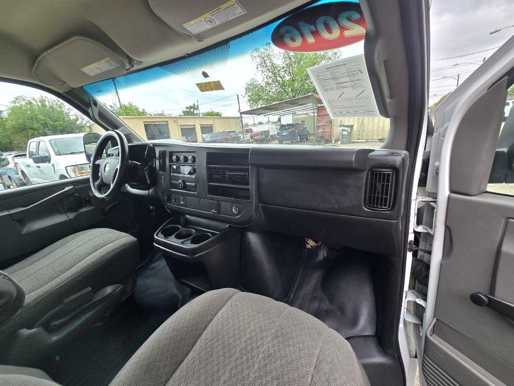 Chevrolet Express G3500 139" 2016