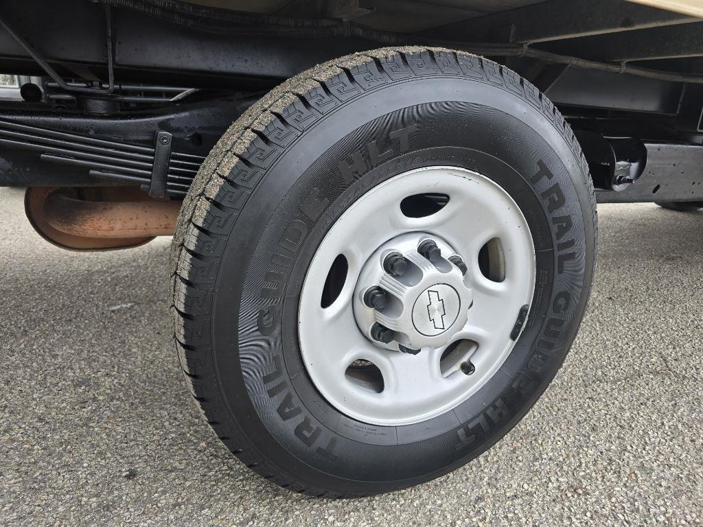 Chevrolet Express G3500 139" 2016