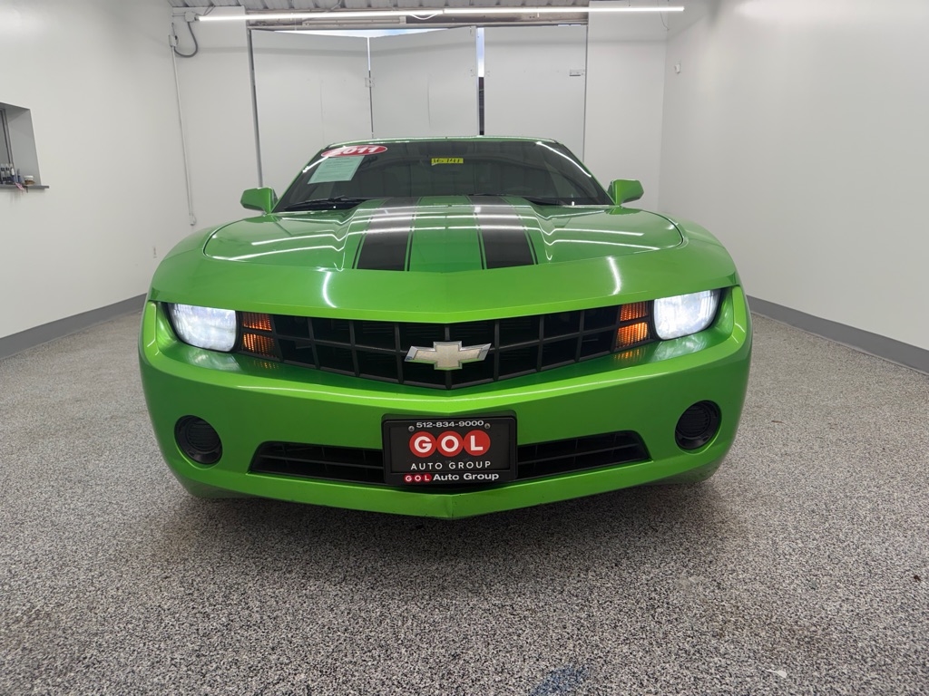 Chevrolet Camaro LS Coupe 2011 Chevrolet Camaro LS Coupe 2011