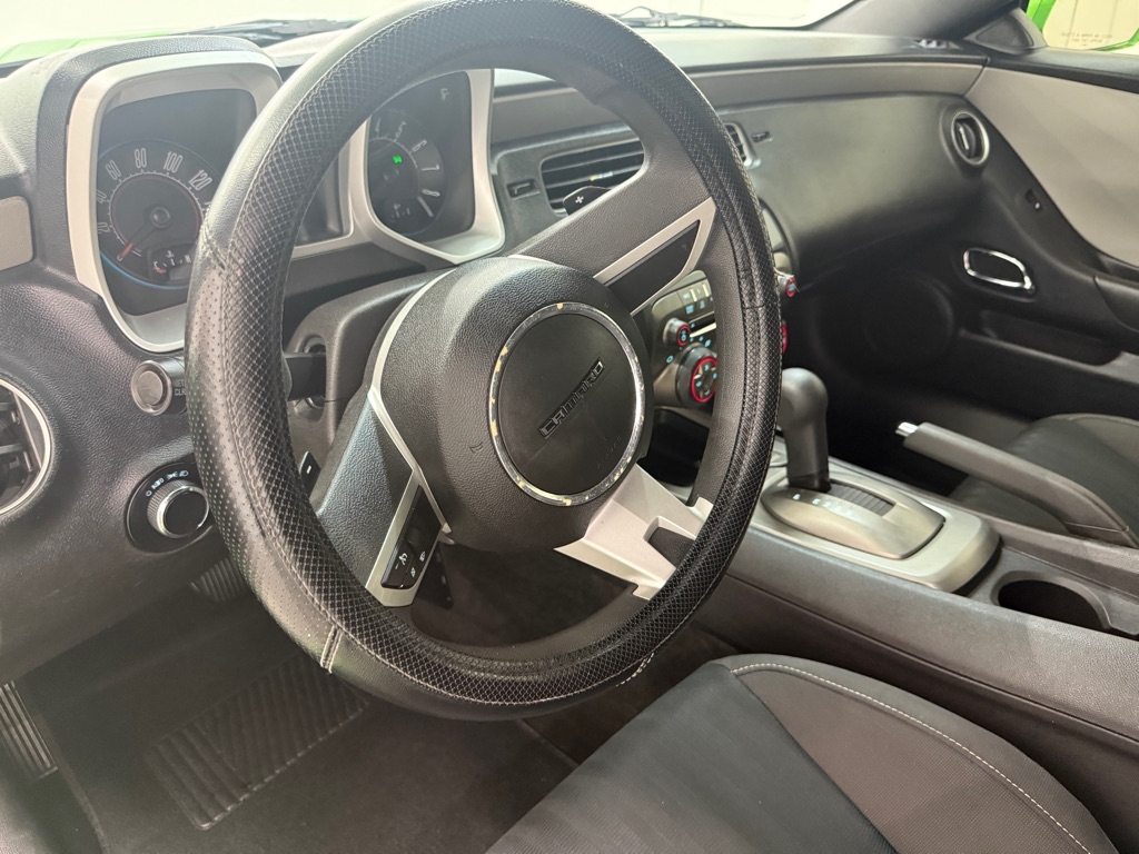 Chevrolet Camaro LS Coupe 2011 Chevrolet Camaro LS Coupe 2011