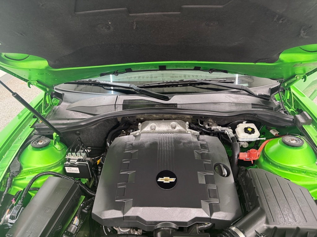 Chevrolet Camaro LS Coupe 2011 Chevrolet Camaro LS Coupe 2011