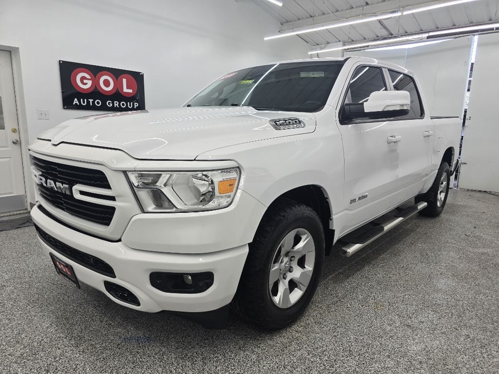RAM 1500 Big Horn Crew Cab SWB 2WD 2019 RAM 1500 Big Horn Crew Cab SWB 2WD 2019