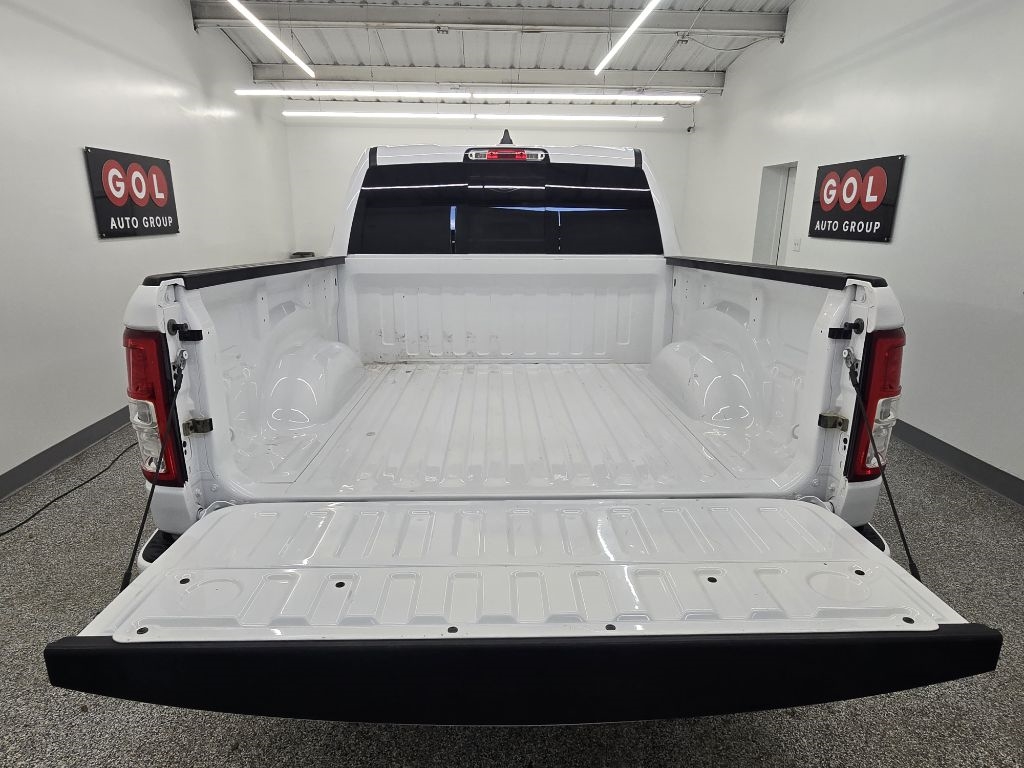 RAM 1500 Big Horn Crew Cab SWB 2WD 2019 RAM 1500 Big Horn Crew Cab SWB 2WD 2019