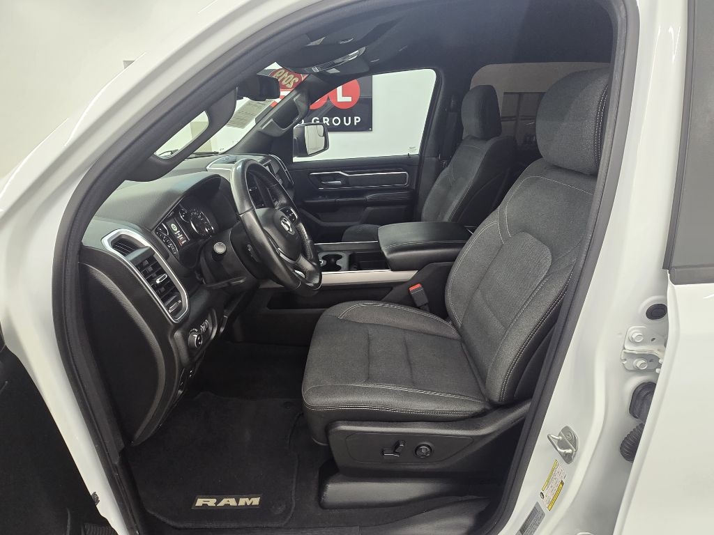 RAM 1500 Big Horn Crew Cab SWB 2WD 2019 RAM 1500 Big Horn Crew Cab SWB 2WD 2019