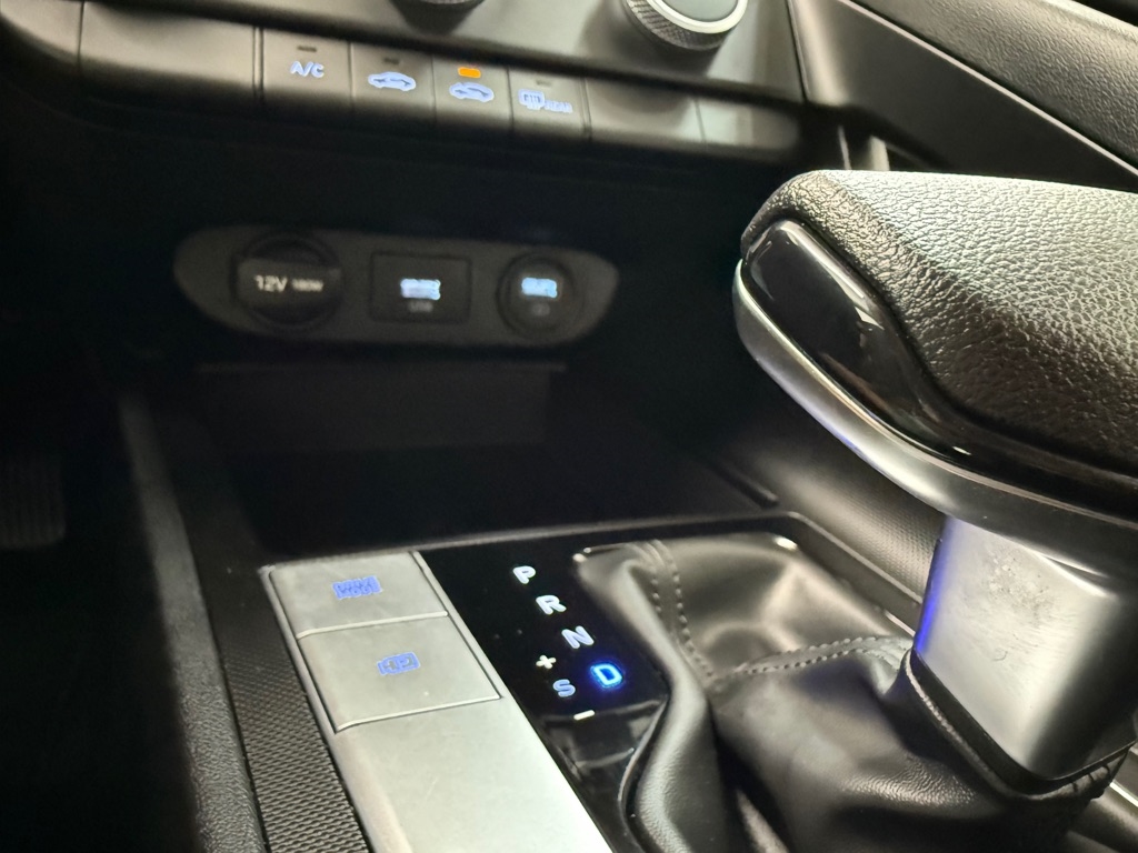 Hyundai Elantra SE 2023 Hyundai Elantra SE 2023