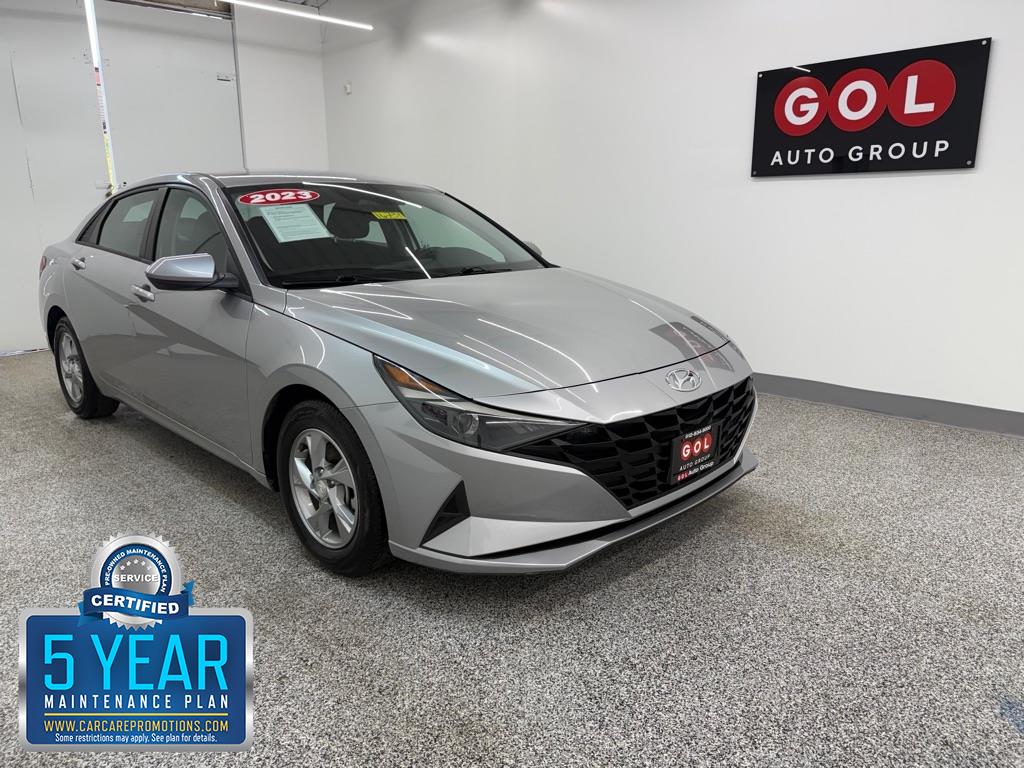 2023 Hyundai Elantra SE