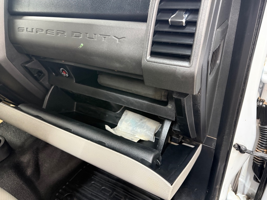 Ford F-250 SD King Ranch Crew Cab 4WD 2019 Ford F-250 SD King Ranch Crew Cab 4WD 2019