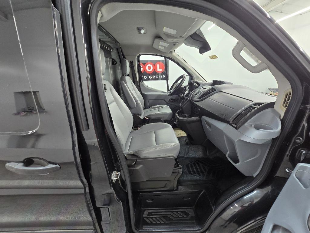 Ford Transit 150 Van Low Roof w/Sliding Pass. 130-in. WB 2015