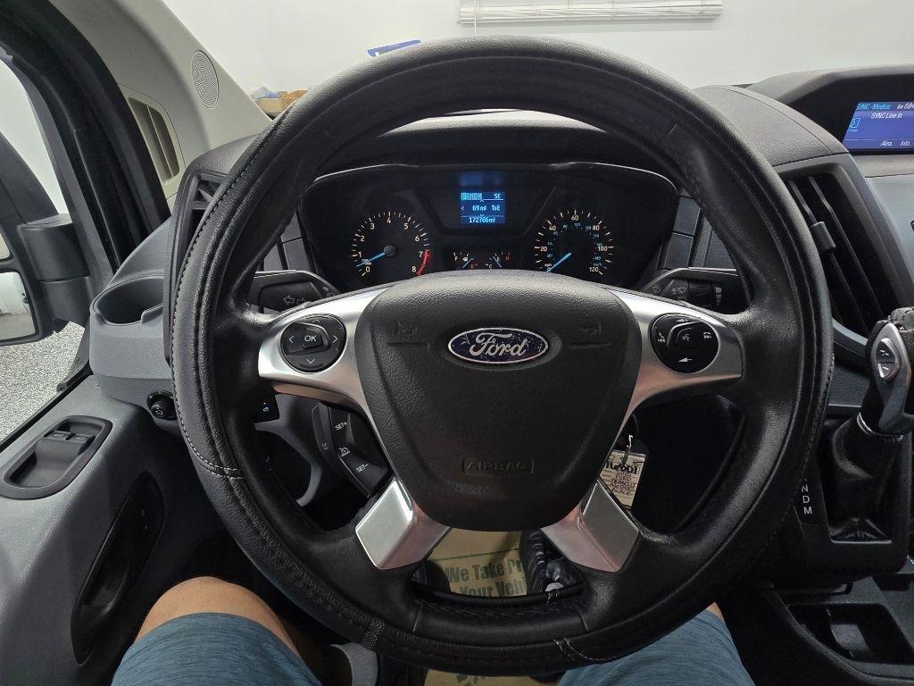 Ford Transit 150 Van Low Roof w/Sliding Pass. 130-in. WB 2015