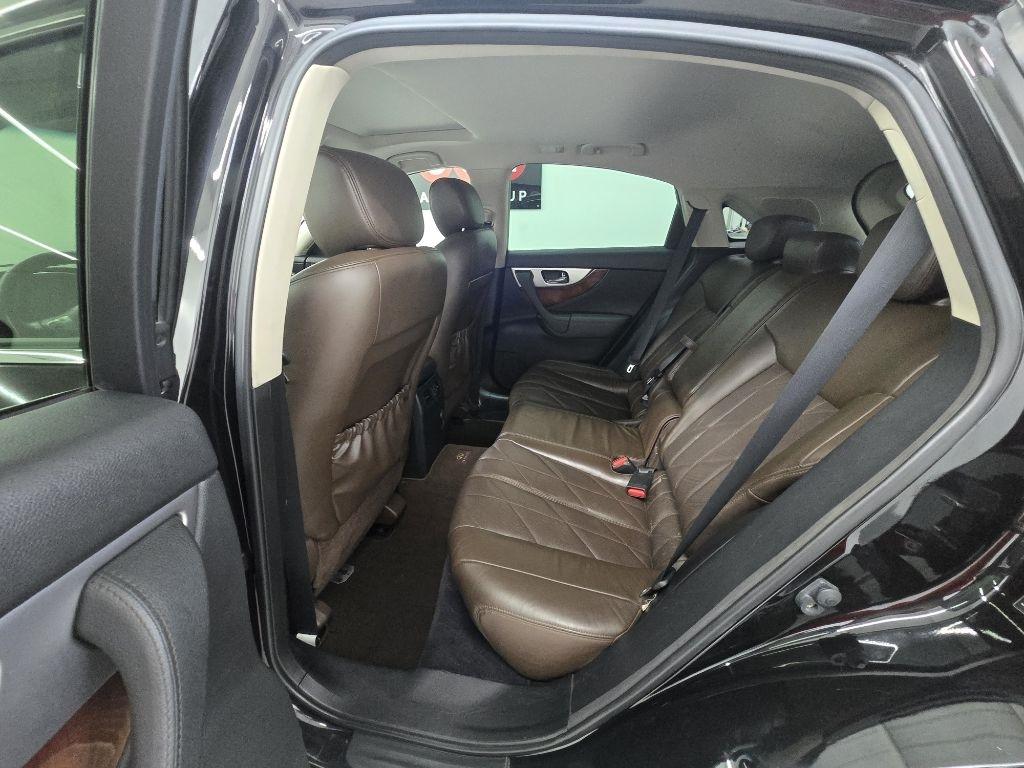 Infiniti FX FX35 2WD 2012