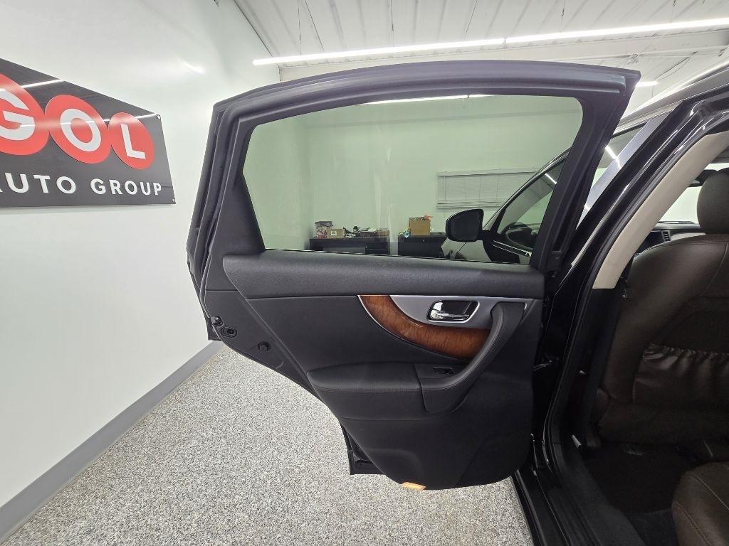 Infiniti FX FX35 2WD 2012