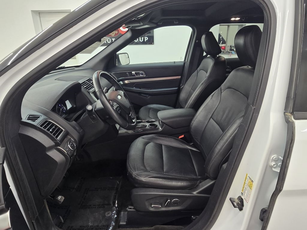 Ford Explorer XLT FWD 2018