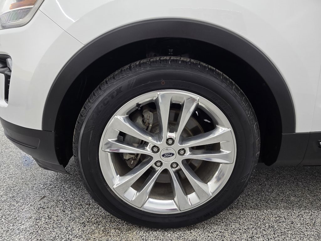 Ford Explorer XLT FWD 2018