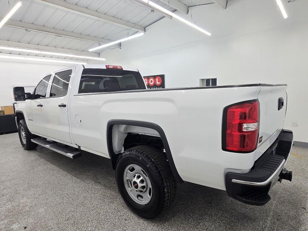 GMC Sierra 2500HD Base Crew Cab 4WD 2017