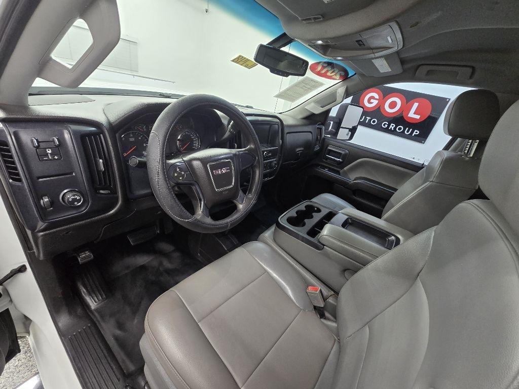 GMC Sierra 2500HD Base Crew Cab 4WD 2017