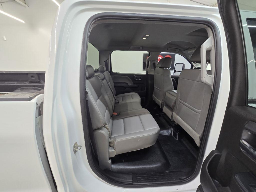 GMC Sierra 2500HD Base Crew Cab 4WD 2017