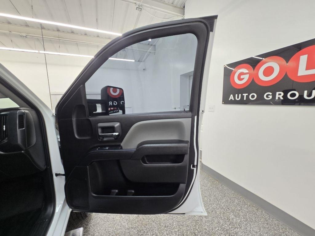 GMC Sierra 2500HD Base Crew Cab 4WD 2017