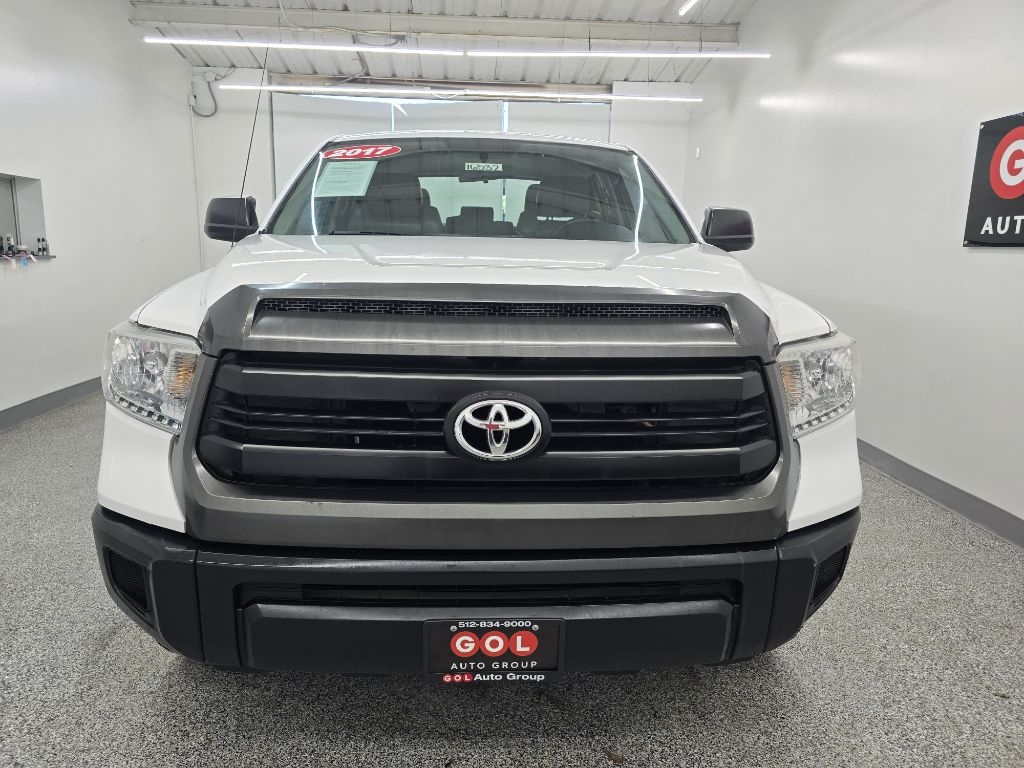 Toyota Tundra SR5 4.6L V8 Double Cab 2WD 2017