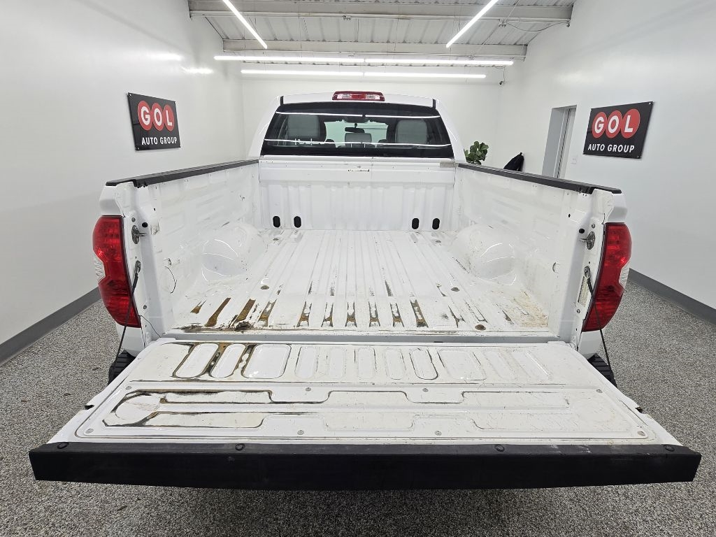 Toyota Tundra SR5 4.6L V8 Double Cab 2WD 2017