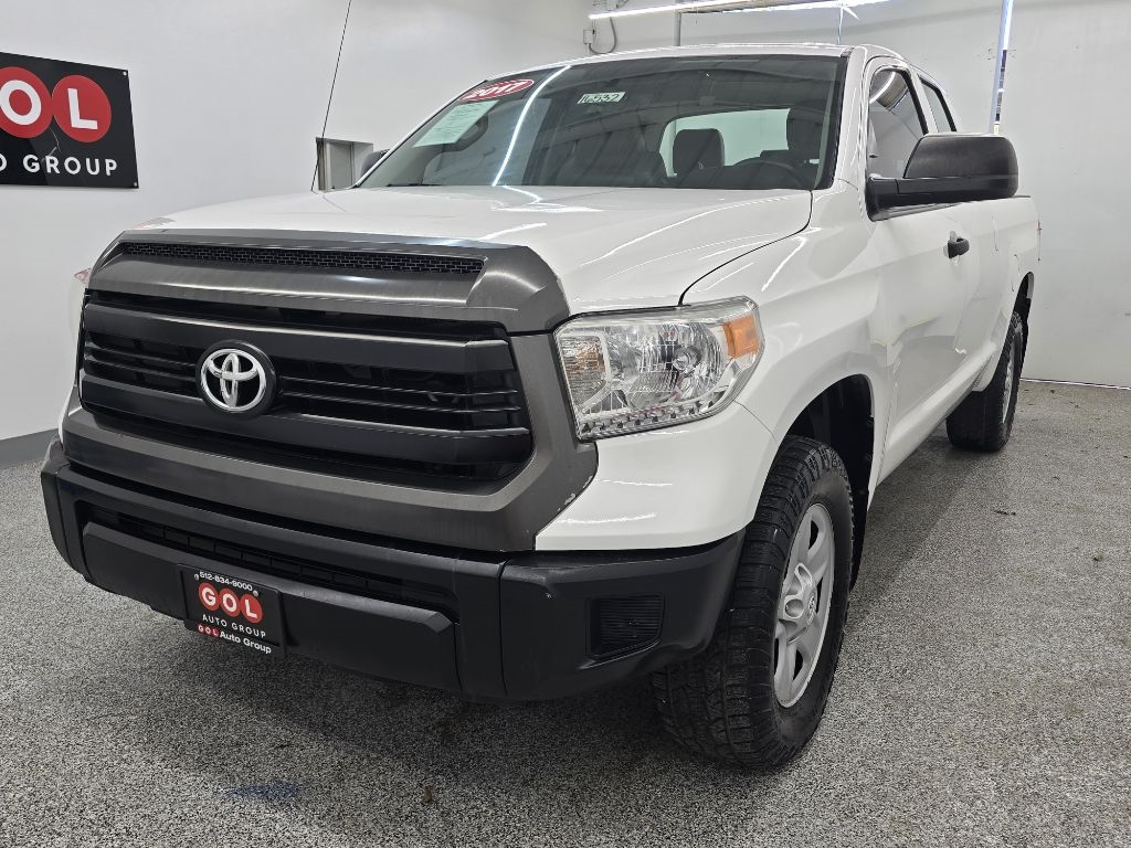 Toyota Tundra SR5 4.6L V8 Double Cab 2WD 2017