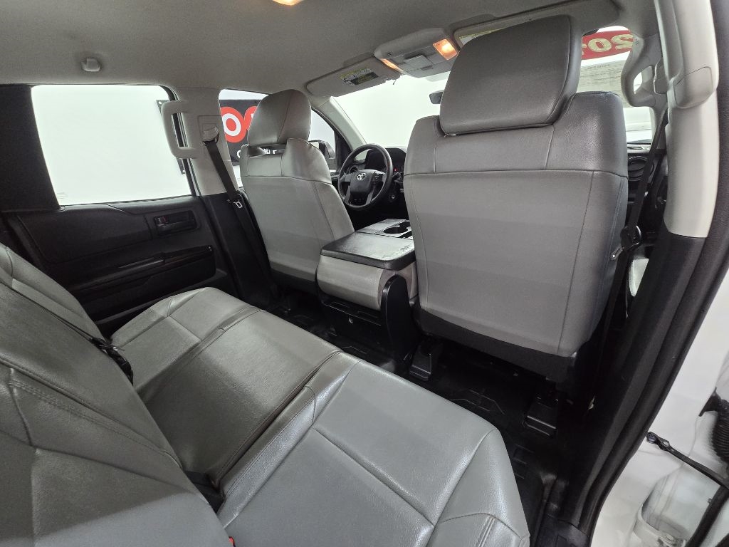 Toyota Tundra SR5 4.6L V8 Double Cab 2WD 2017