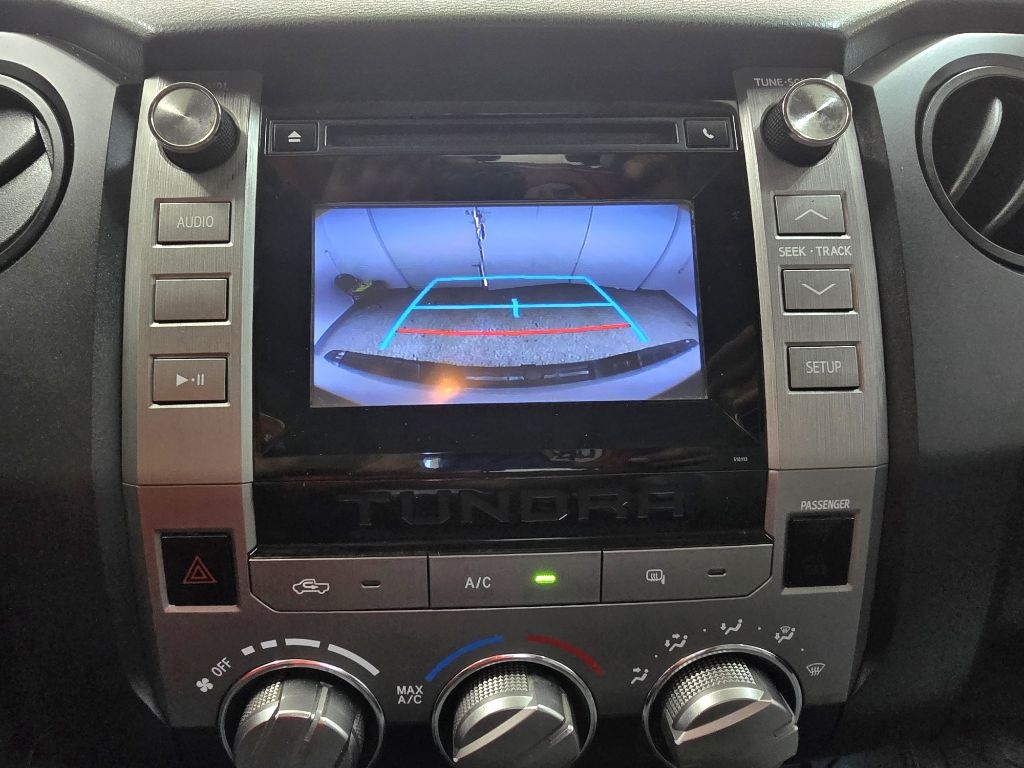 Toyota Tundra SR5 4.6L V8 Double Cab 2WD 2017