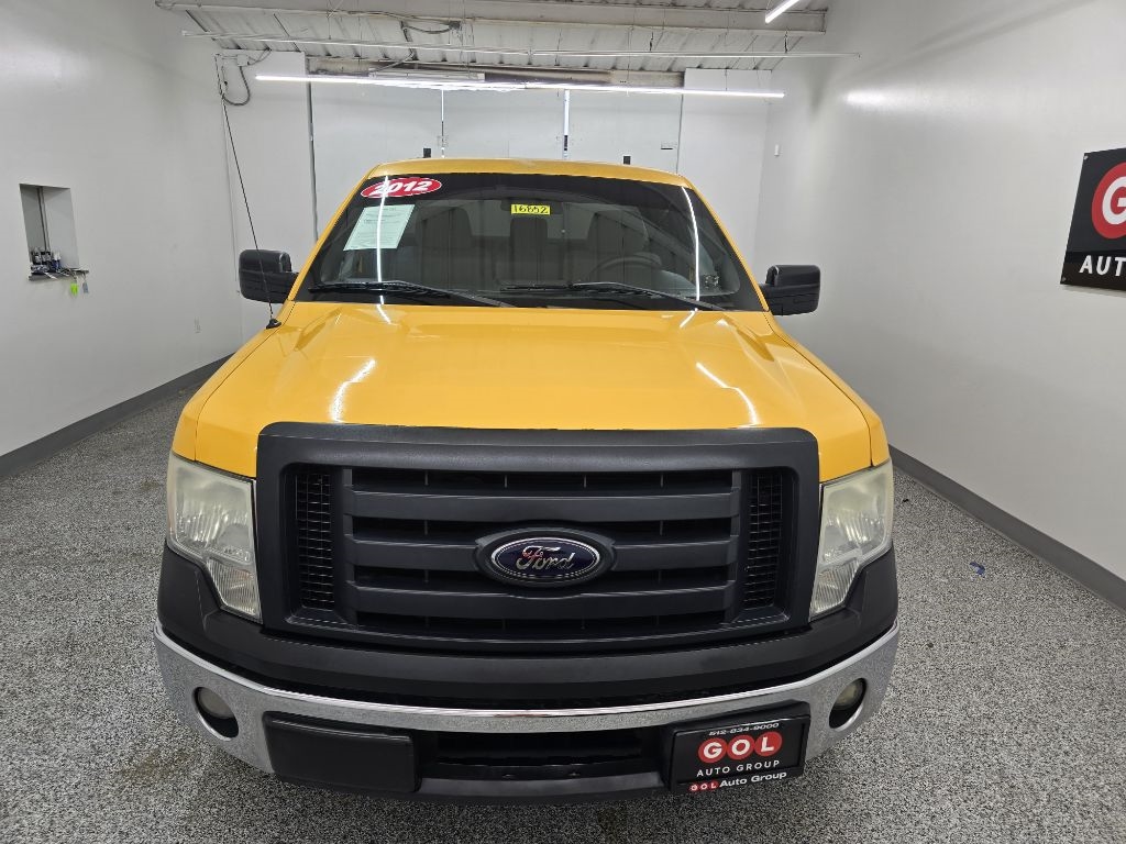Ford F-150 XLT 8-ft. Bed 2WD 2012