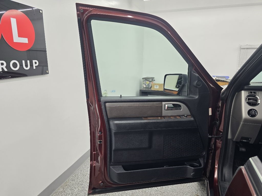 Ford Expedition EL XLT 2WD 2015