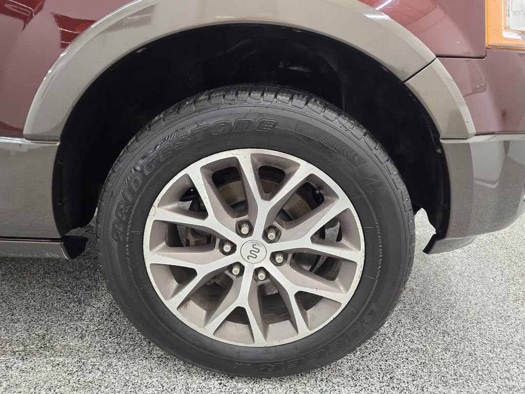 Ford Expedition EL XLT 2WD 2015