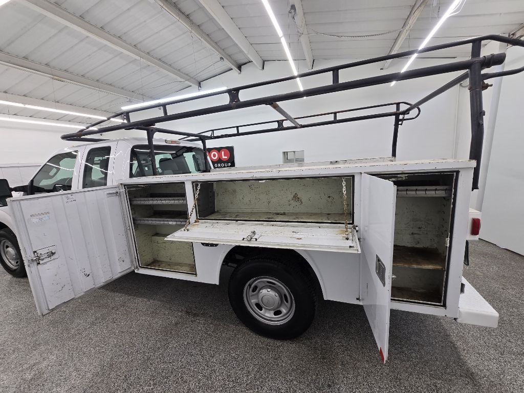 Ford F-350 SD XLT SuperCab Long Bed 2WD 2016