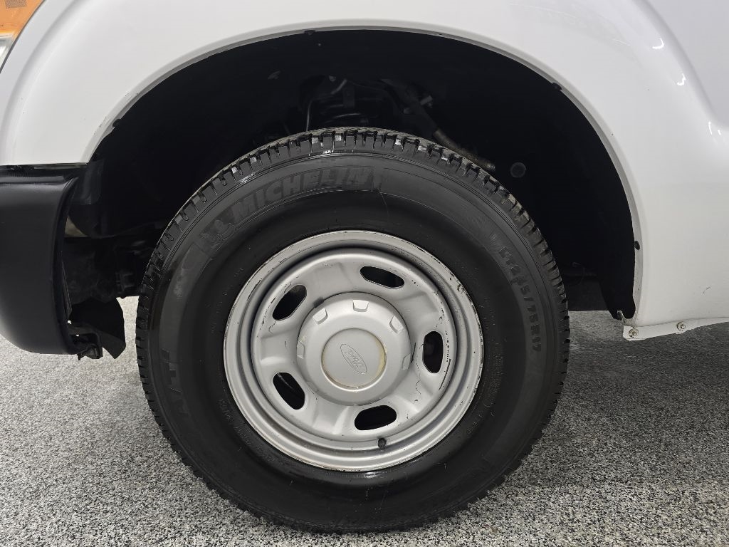 Ford F-350 SD XLT SuperCab Long Bed 2WD 2016