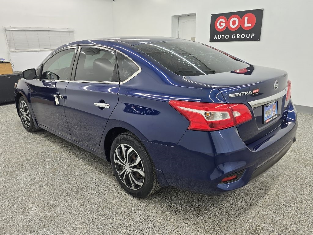 Nissan Sentra S CVT 2019