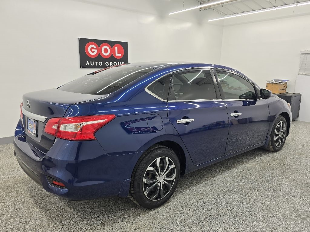 Nissan Sentra S CVT 2019