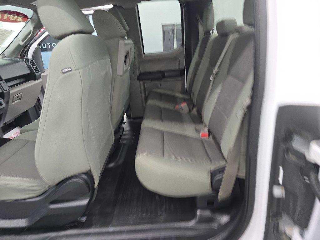 Ford F-150 Lariat SuperCab 8-ft. 4WD 2017