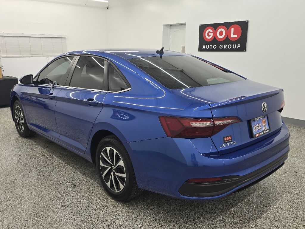 Volkswagen Jetta S 2023