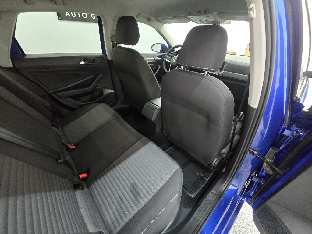 Volkswagen Jetta S 2023